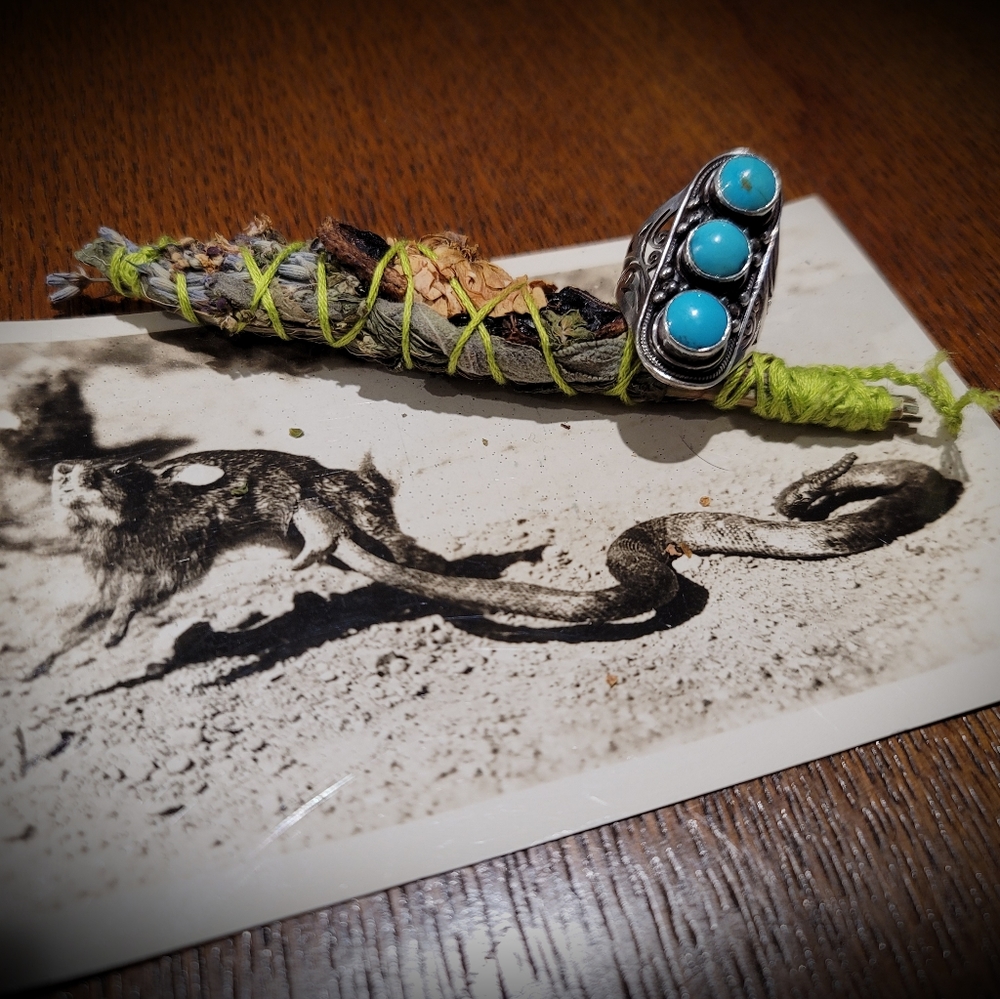 Silver Triple Turquoise ring - Picture 7 of 16